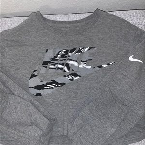 Nike crop top long sleeve